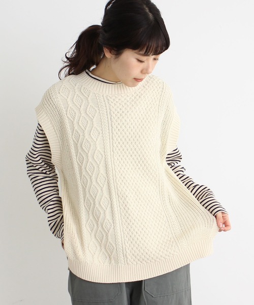 chambre de charme（シャンブルドゥシャーム）の「cdc すかし柄