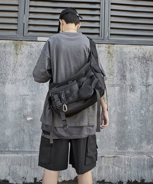 WESTBOY(ウエストボーイ)の「【WB ORIGINALS】Shoulder bag with sacoche(ショルダーバッグ・メンズ・ブラック/グレー/グリーン・FREE)」の11枚目の写真