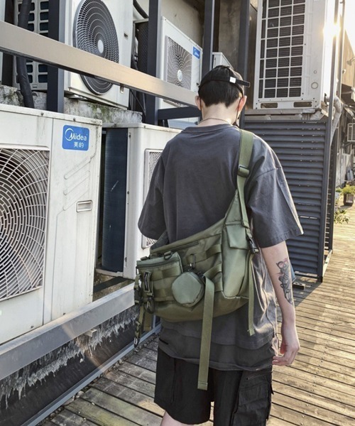 WESTBOY(ウエストボーイ)の「【WB ORIGINALS】Shoulder bag with sacoche(ショルダーバッグ・メンズ・ブラック/グレー/グリーン・FREE)」の21枚目の写真