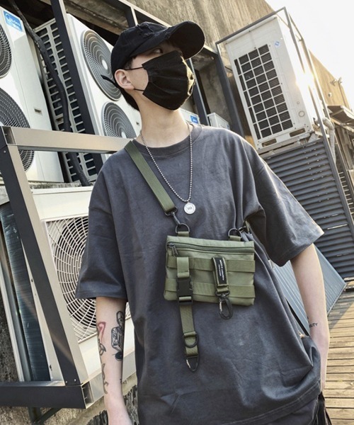 WESTBOY(ウエストボーイ)の「【WB ORIGINALS】Shoulder bag with sacoche(ショルダーバッグ・メンズ・ブラック/グレー/グリーン・FREE)」の22枚目の写真