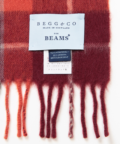 BEAMS PLUS（ビームスプラス）の「BEGG×BEAMS PLUS / 別注 タータンチェック柄 マフラー（マフラー・メンズ・チャコールグレー/ブラウン系その他/レッド系その他/グリーン系その他・ONE SIZE）」の9枚目の写真
