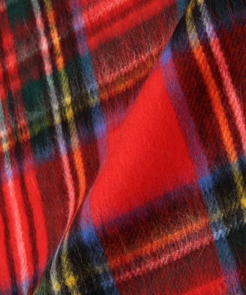 BEAMS PLUS（ビームスプラス）の「BEGG×BEAMS PLUS / 別注 タータンチェック柄 マフラー（マフラー・メンズ・チャコールグレー/ブラウン系その他/レッド系その他/グリーン系その他・ONE SIZE）」の19枚目の写真