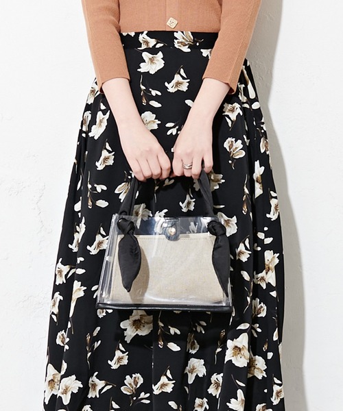 natural couture（ナチュラルクチュール）の「サテンハンドルクリアトートバッグ（トートバッグ・レディース・ブラック/ブラウン/ドット・FREE）」の13枚目の写真
