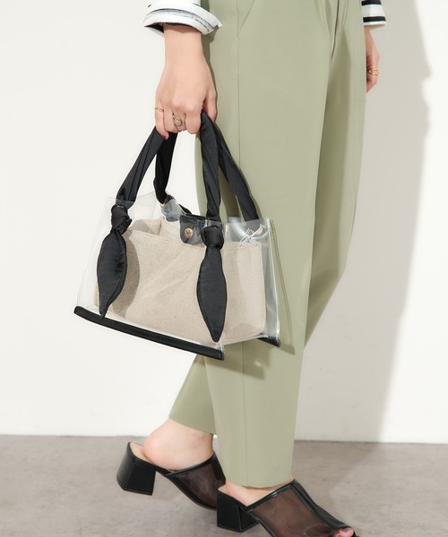 natural couture（ナチュラルクチュール）の「サテンハンドルクリアトートバッグ（トートバッグ・レディース・ブラック/ブラウン/ドット・FREE）」の12枚目の写真