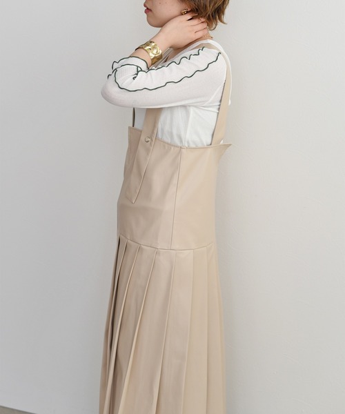 palm RICHE(ポームリシュ)の「前後2way 配色メロートップス(Tシャツ/カットソー・レディース・ブラック/オフホワイト/ミント・M)」の18枚目の写真