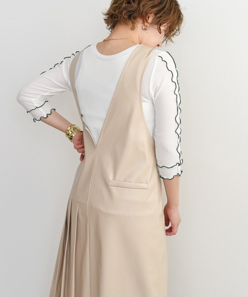 palm RICHE(ポームリシュ)の「前後2way 配色メロートップス(Tシャツ/カットソー・レディース・ブラック/オフホワイト/ミント・M)」の22枚目の写真