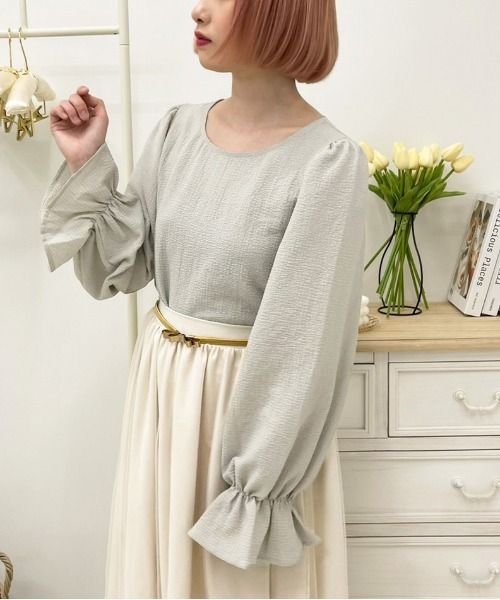 apres jour(アプレジュール)の「リップルブラウス【ZOZOTOWN限定アイテム】【3AP】(シャツ/ブラウス・レディース・グレイッシュベージュ/ベージュ/アイボリー・フリー/X-LARGE)」の14枚目の写真