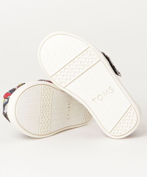 TOMS（トムス）の「TOMS Marvel Alpargata / トムス マーベル アルパルガータ（スニーカー・キッズ・マルチ・17.0cm/16.0cm/15.0cm/14.0cm/17.5cm/13.0cm）」の3枚目の写真