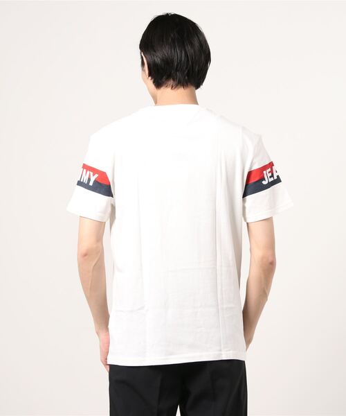 tommy jeans（トミー ジーンズ）の「TOMMY/トミージーンズ 半袖Tシャツ DM0DM07862（Tシャツ/カットソー・メンズ・ホワイト・M/L）」の2枚目の写真