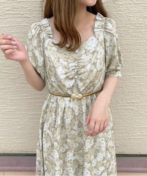 apres jour(アプレジュール)の「パフ袖ワンピ【ZOZOTOWN限定アイテム】【5AP】(ワンピース・レディース・オフホワイト/モカ/ピンクベージュ・X-LARGE/フリー)」の6枚目の写真