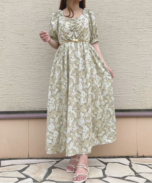 apres jour(アプレジュール)の「パフ袖ワンピ【ZOZOTOWN限定アイテム】【5AP】(ワンピース・レディース・オフホワイト/モカ/ピンクベージュ・X-LARGE/フリー)」の9枚目の写真
