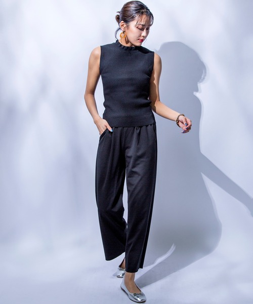 MILLION CARATS（ミリオンカラッツ）の「【STYLE4】撥水加工リラックスワイドパンツ（その他パンツ・レディース・ブラック/ブラウン/オフホワイト・FREE）」の9枚目の写真