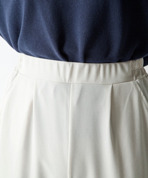 MILLION CARATS（ミリオンカラッツ）の「【STYLE4】撥水加工リラックスワイドパンツ（その他パンツ・レディース・ブラック/ブラウン/オフホワイト・FREE）」の13枚目の写真