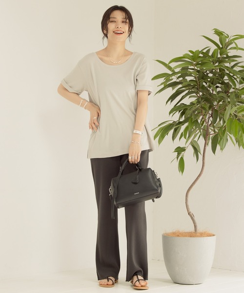 BAYFLOW(ベイフロー)の「シルケットCネックTシャツ2(Tシャツ/カットソー・レディース・ライトグレー/ブラック/ベージュ/チャコール・SMALL/MEDIUM)」の10枚目の写真
