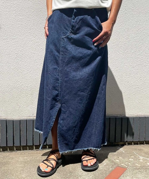 OLD BETTY'S（オールドベティーズ）の「Denim Painter Remake Skirt /デニム ペインター リメイク スカート（デニムスカート・レディース・インディゴブルー・FREE）」の4枚目の写真
