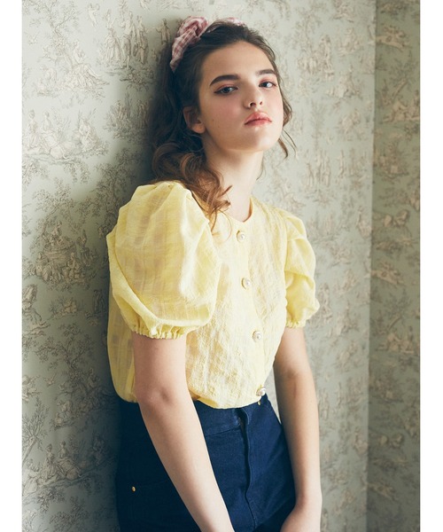 Maison de FLEUR（メゾンドフルール）の「ギンガムチェックシアーブラウス（シャツ/ブラウス・レディース・ライトグレー/イエロー/オフホワイト・FREE）」の9枚目の写真