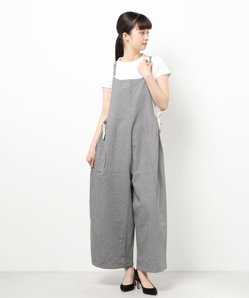 Samansa Mos2（サマンサ モスモス）の「脇リボンキャミサロペット（サロペット/オーバーオール・レディース・ブラック/キナリ/チャコールグレー/ベージュ・ﾌﾘ-）」の10枚目の写真