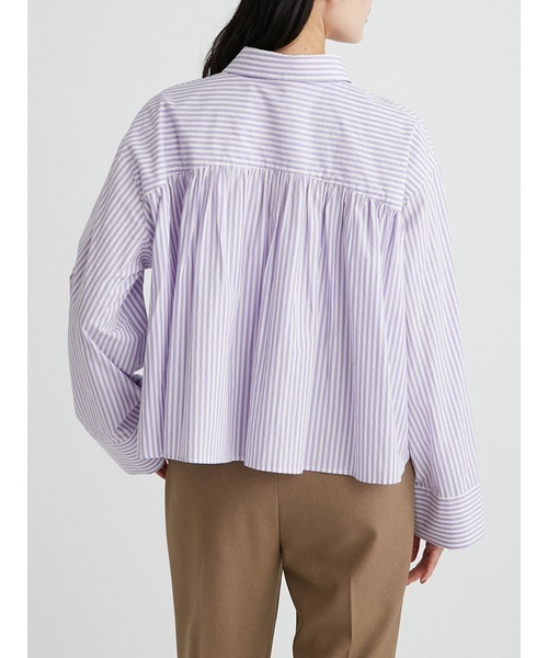 Mila Owen（ミラオーウェン）の「後ヨークギャザー短丈シャツ（シャツ/ブラウス・レディース・ホワイト/パープル/イエロー・1/0）」の20枚目の写真