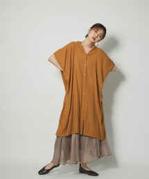 un dix cors | 女性らしいゆったり広がるシルエット　タックスリーブワイドワンピース(ワンピース)