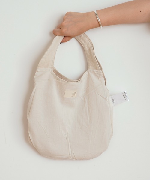 BEARDSLEY（ビアズリー）の「ハンド刺繍バッグ（トートバッグ・レディース・ベージュ/ネイビー・FREE）」の11枚目の写真