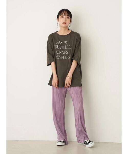 earth music&ecology（アースミュージックアンドエコロジー）の「PAS DE NOUVELLES びっぐT ＊（Tシャツ/カットソー・レディース・チャコールグレー/オフホワイト・FREE）」の16枚目の写真