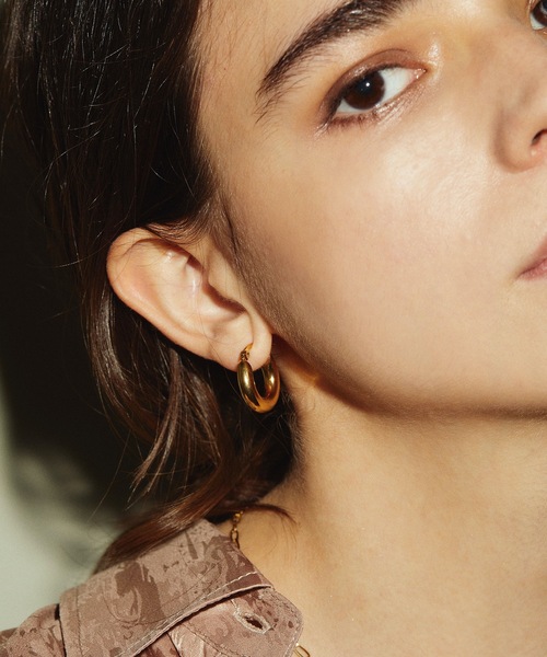 CENE（セネ）の「【CENE】セネ/シンプルフープピアス（ピアス（両耳用）・レディース・ゴールド/シルバー・FREE）」の7枚目の写真