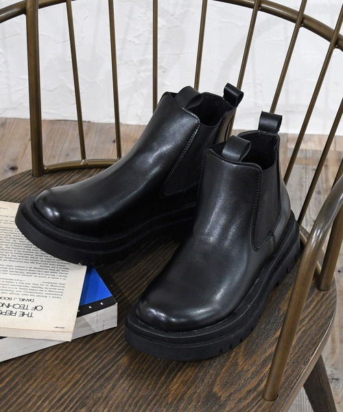 NOFALL（ノーフォール）の「トラックソールサイドゴアショートビガーブーツ（ブーツ・レディース・ブラック・S/LL/M/L）」の4枚目の写真