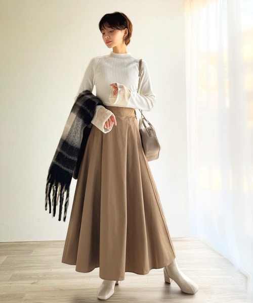 最新　noble タックボリュームコットンスカート ブラウン セール】ふわり舞う。タックフレアボリュームスカート（スカート