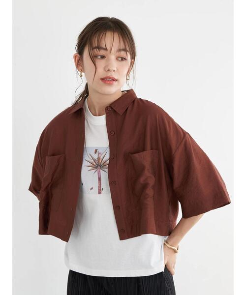 earth music&ecology（アースミュージックアンドエコロジー）の「シアーショートシャツ ＊（シャツ/ブラウス・レディース・ベージュ/オレンジ/ブラウン/グリーン・FREE）」の7枚目の写真