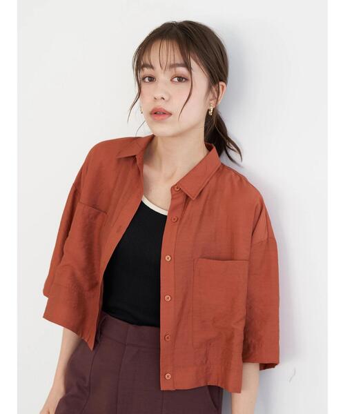 earth music&ecology（アースミュージックアンドエコロジー）の「シアーショートシャツ ＊（シャツ/ブラウス・レディース・ベージュ/オレンジ/ブラウン/グリーン・FREE）」の22枚目の写真