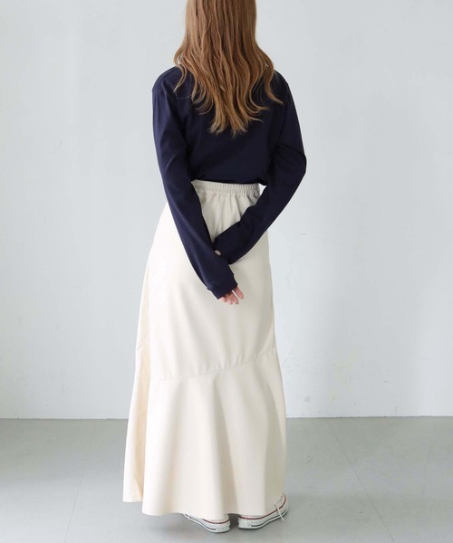 HER CLOSET（ハークローゼット）の「【HERCLOSET】WEB限定CloirロゴロンT 新色追加 WEB LIMITED CLOIR LOGO LONG TEE NEW COLOR（Tシャツ/カットソー・レディース・ブラック/チャコールグレー/ホワイト/ブラウン/ネイビー・S/L/M）」の11枚目の写真