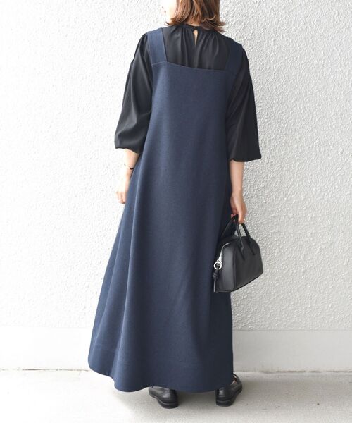 SHIPS(シップス)の「【WEB限定】〈手洗い可能〉2WAYタックワンピース◇(ワンピース・レディース・ネイビー/ブラウン/オフホワイト・SMALL/MEDIUM)」の5枚目の写真