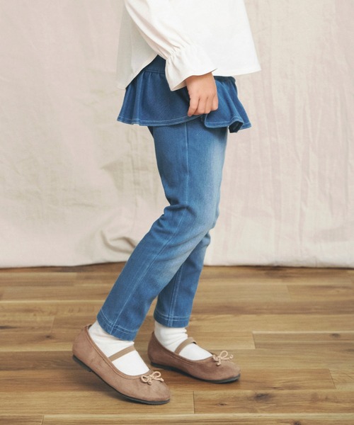 BRANSHES（ブランシェス）の「【WEB限定】デニムニットフリルパンツ（デニムパンツ・キッズ・ブルー/ネイビー・120cm/140cm/150cm/100cm/130cm/110cm）」の12枚目の写真