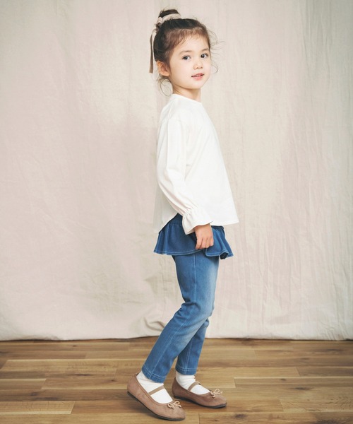 BRANSHES（ブランシェス）の「【WEB限定】デニムニットフリルパンツ（デニムパンツ・キッズ・ブルー/ネイビー・120cm/140cm/150cm/100cm/130cm/110cm）」の17枚目の写真