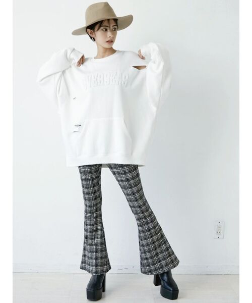 GYDA（ジェイダ）の「ツイードCHECK PATTERNフレアーパンツ（その他パンツ・レディース・その他1・SMALL）」の4枚目の写真