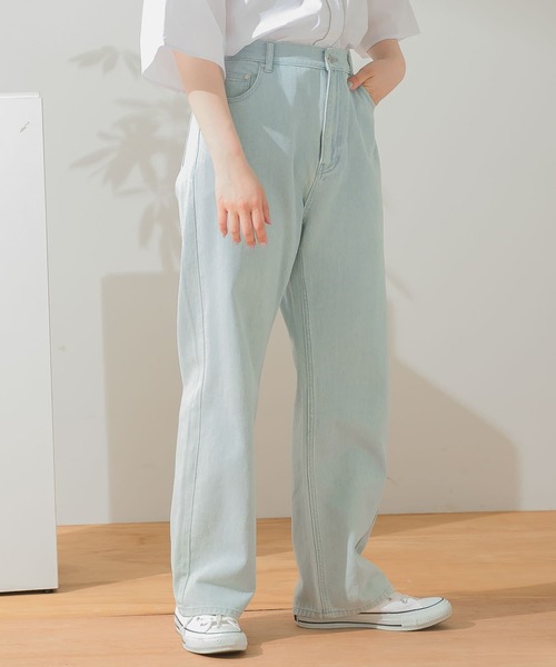 HEYUMM(ヘユム)の「ルーズシルエットデニムパンツ(デニムパンツ・レディース・ブラック/ライトインディゴブルー/ワンウォッシュ・ONE)」の3枚目の写真