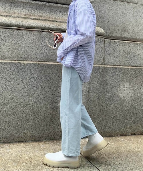 HEYUMM(ヘユム)の「ルーズシルエットデニムパンツ(デニムパンツ・レディース・ブラック/ライトインディゴブルー/ワンウォッシュ・ONE)」の19枚目の写真