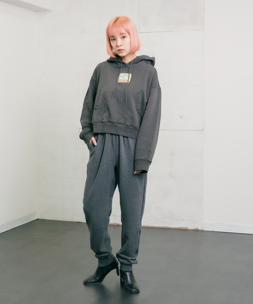 STUSSY（ステューシー）の「STUSSY/ステューシー AGNESS BOXY CROP HOOD FLEECE フーディー（パーカー・メンズ・チャコールグレー/アッシュグレー・L）」の15枚目の写真