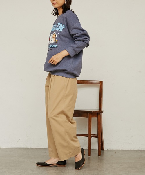 BONbazaar（ボンバザール）の「【PEANUTS/ピーナッツ】スヌーピープリントスウェット「CHILLING」Lサイズ（スウェット・レディース・ネイビー・LARGE）」の8枚目の写真