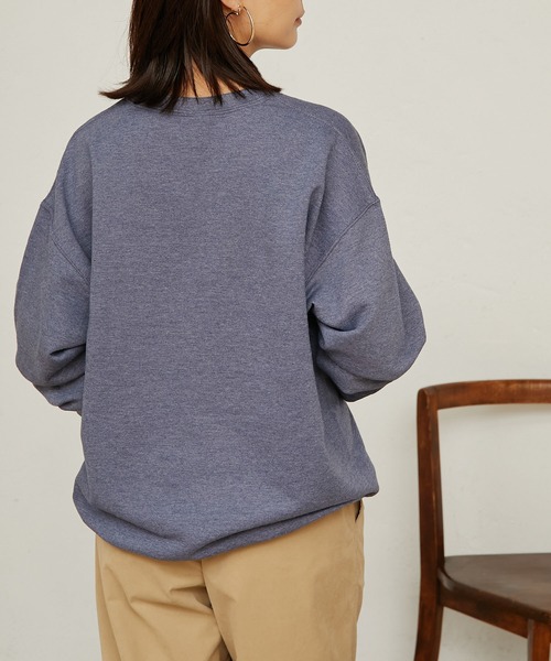 BONbazaar（ボンバザール）の「【PEANUTS/ピーナッツ】スヌーピープリントスウェット「CHILLING」Lサイズ（スウェット・レディース・ネイビー・LARGE）」の9枚目の写真