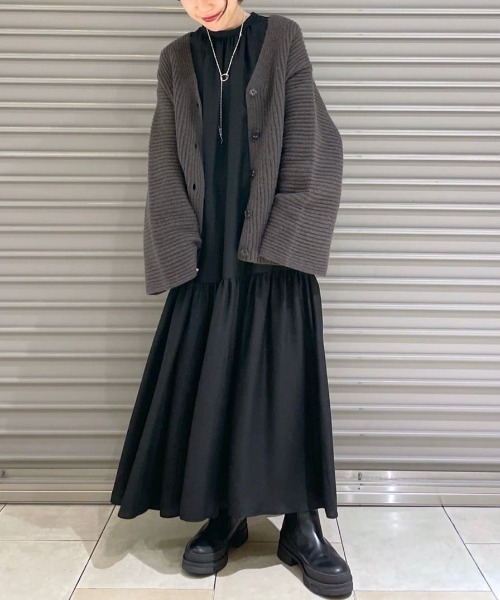 BABYLONE（バビロン）の「BABYLONE / ソフトドビーマキシワンピース【手洗い可】（ワンピース・レディース・ブラック/ベージュ・フリー）」の2枚目の写真