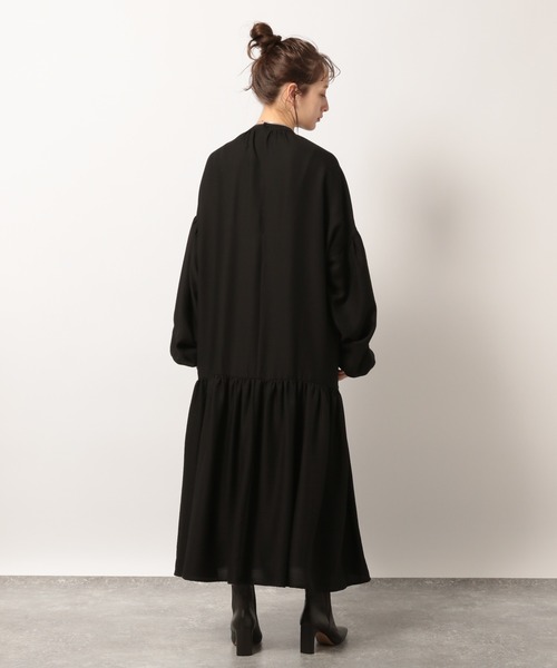 BABYLONE（バビロン）の「BABYLONE / ソフトドビーマキシワンピース【手洗い可】（ワンピース・レディース・ブラック/ベージュ・フリー）」の15枚目の写真