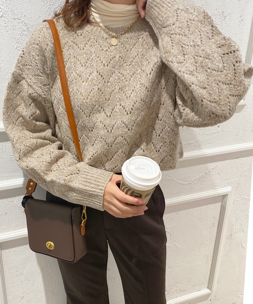 apres jour（アプレジュール）の「透かし編みニット【ZOZOTOWN限定アイテム】（ニット/セーター・レディース・イエロー/アイボリー/ライトベージュ・X-LARGE/フリー）」の2枚目の写真