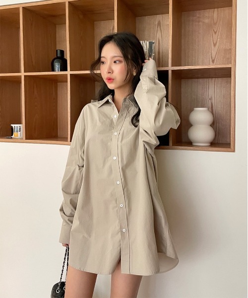 chuu（チュー）の「CHUU トイオーバーフィットshirts（シャツ/ブラウス・レディース・ホワイト/ベージュ・FREE）」の6枚目の写真