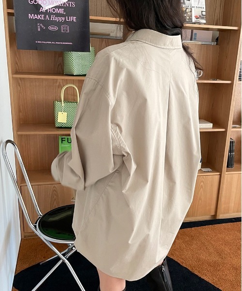 chuu（チュー）の「CHUU トイオーバーフィットshirts（シャツ/ブラウス・レディース・ホワイト/ベージュ・FREE）」の13枚目の写真