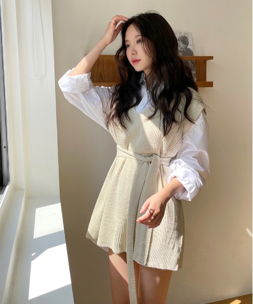 chuu（チュー）の「CHUU トイオーバーフィットshirts（シャツ/ブラウス・レディース・ホワイト/ベージュ・FREE）」の22枚目の写真