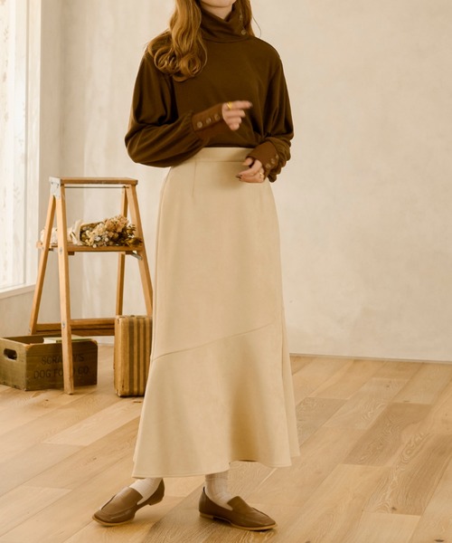 Ambre Neige(アンブルネージュ)の「テレコボタンタートルネック/【WEB/EC限定商品】(Tシャツ/カットソー・レディース・ダークブラウン/アイボリー/ライトベージュ・FREE)」の19枚目の写真