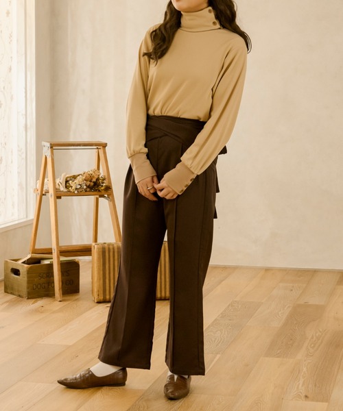 Ambre Neige(アンブルネージュ)の「テレコボタンタートルネック/【WEB/EC限定商品】(Tシャツ/カットソー・レディース・ダークブラウン/アイボリー/ライトベージュ・FREE)」の21枚目の写真