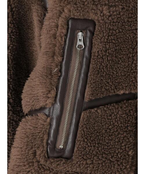 earth music&ecology(アースミュージックアンドエコロジー)の「フライトボアジャケット*(その他アウター・レディース・ブラウン/アイボリー・FREE)」の13枚目の写真