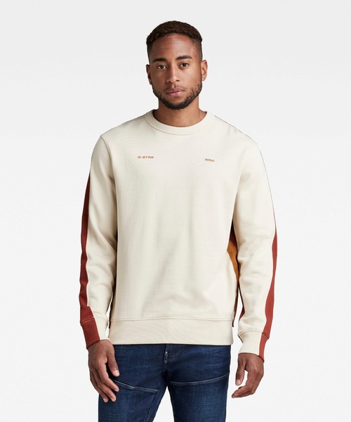 G-STAR（ジースター）の「TAPE COLORBLOCK SWEATER/ロゴスウェット（スウェット・メンズ・グレー系その他/ベージュ系その他/グリーン系その他・LARGE/MEDIUM/X-SMALL/SMALL/X-LARGE）」の2枚目の写真